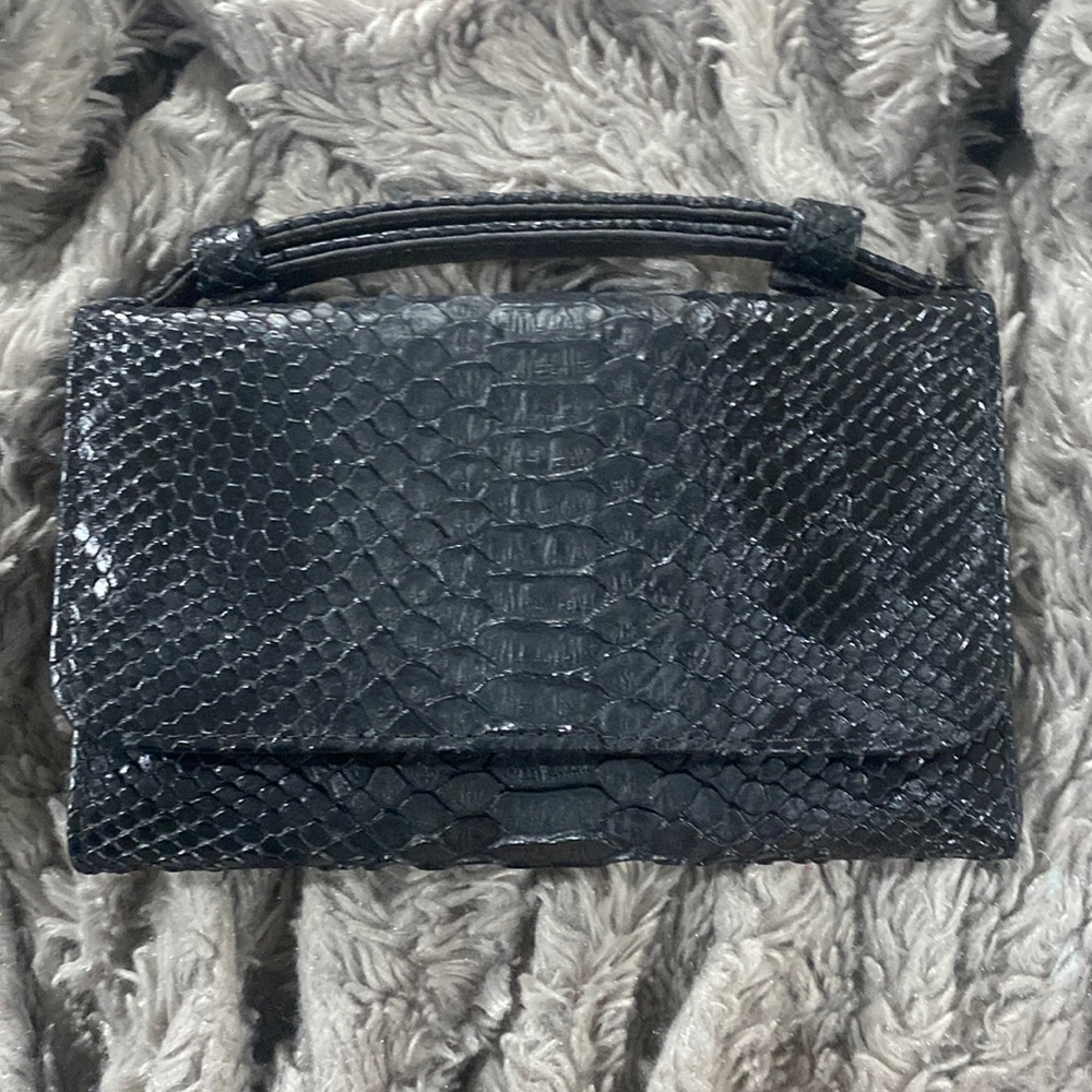 Stamped evening carry all clutch!